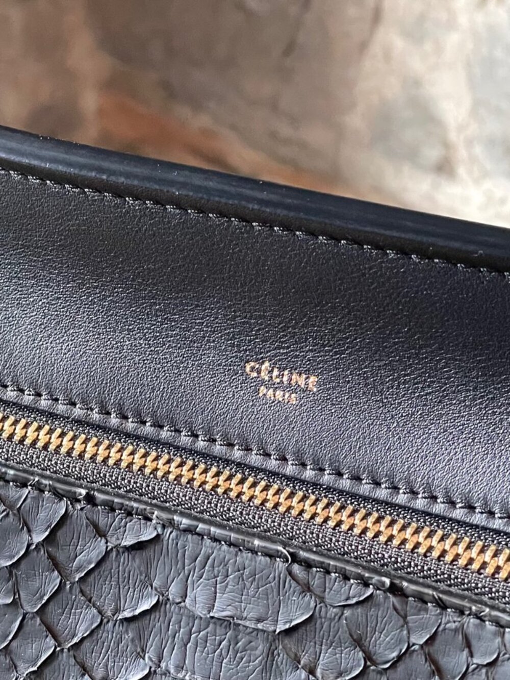 Céline Black Python Medium Edge Bag - Picture 2 of 11